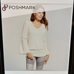 Knox Rose Bell sleeve Boho Top XXL